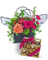 Love and Chocolate Blooming Tote Ensemble from Schultz Florists, flower delivery in Chicago